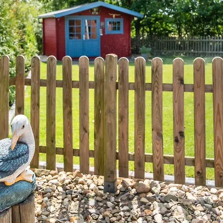 Haus Hafenblick * Walchum