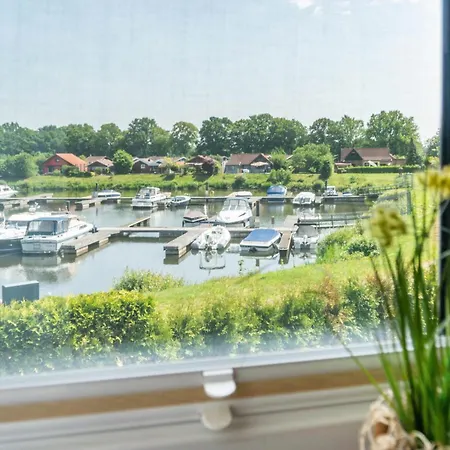 Haus Hafenblick Semesterbostad